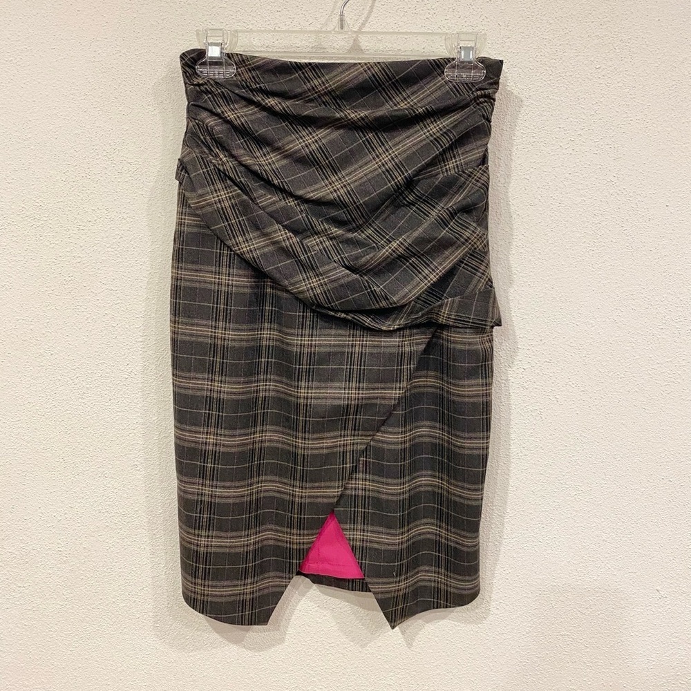 Black Halo Plaid Asymmetrical Skirt Size 2 EUC